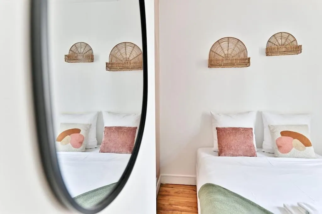 Appartement Magnifique Rose A #garemontparnasse