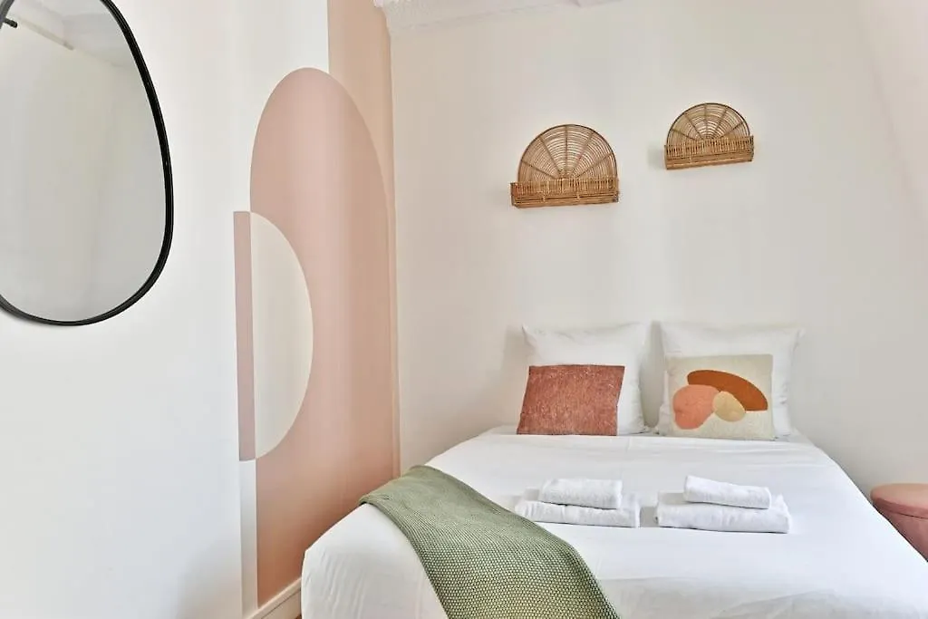 Apartment Magnifique Rose A #garemontparnasse *