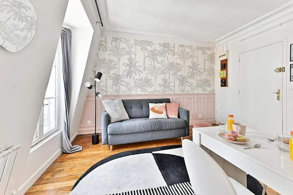 Magnifique Rose A #garemontparnasse Apartment